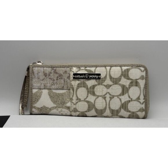 Coach Poppy Wallet Gold Tan Logo Patch Accordion Zip Silver Accents - Picture 1 of 10